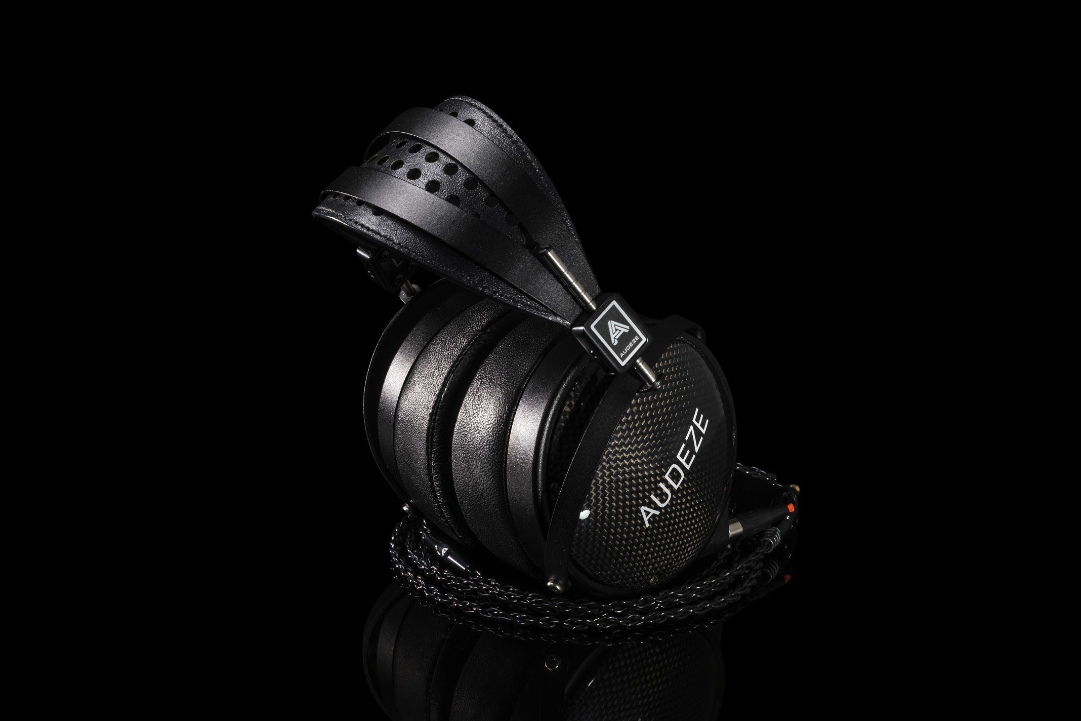 Audeze Lcd Xc Carbon Cup Concertoaudio