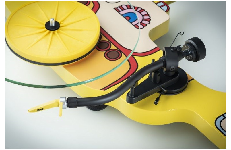 PRO-JECT THE BEATLES YELLOW SUBMARINE...