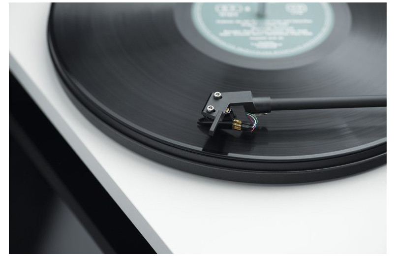 Pro-Ject primary e